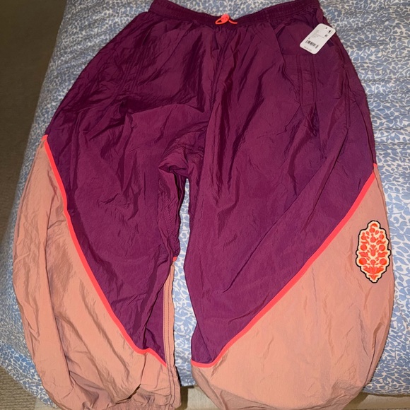 Free People Freeflow pants, Deep mulberry combo - Picture 3 of 4